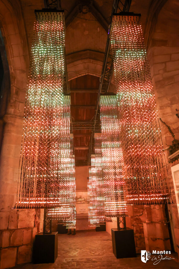 SHANDOR CHURY (OVOO STUDIO)